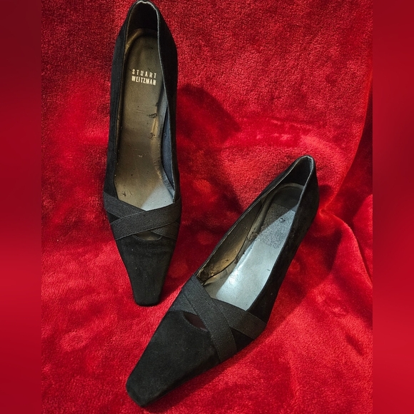 Stuart Weitzman Elegant Black Suede Low Heel Women's Pumps - Size 10M - Picture 4 of 9